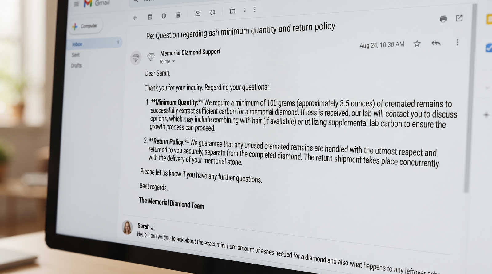 Email thread on a screen showing a provider's written answer on minimum quantity and returns